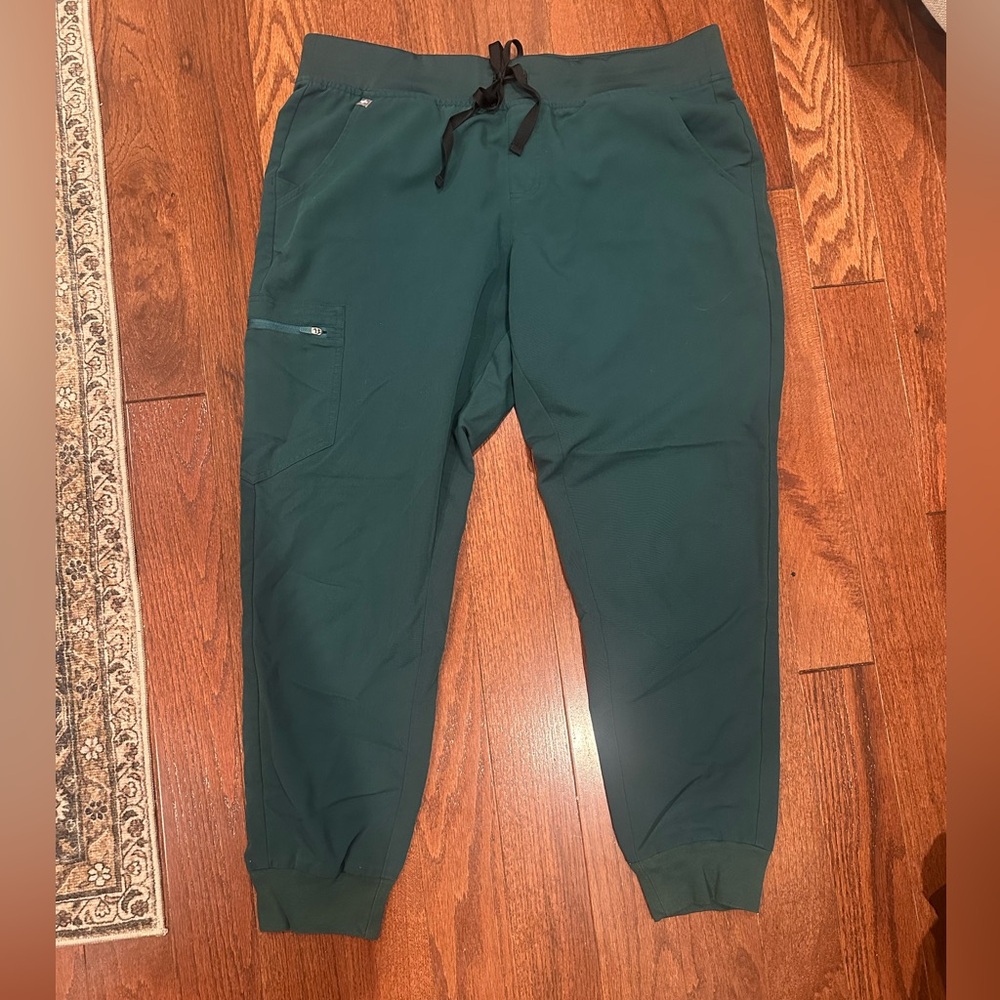Figs Zamora joggers XL - Picture 2 of 4